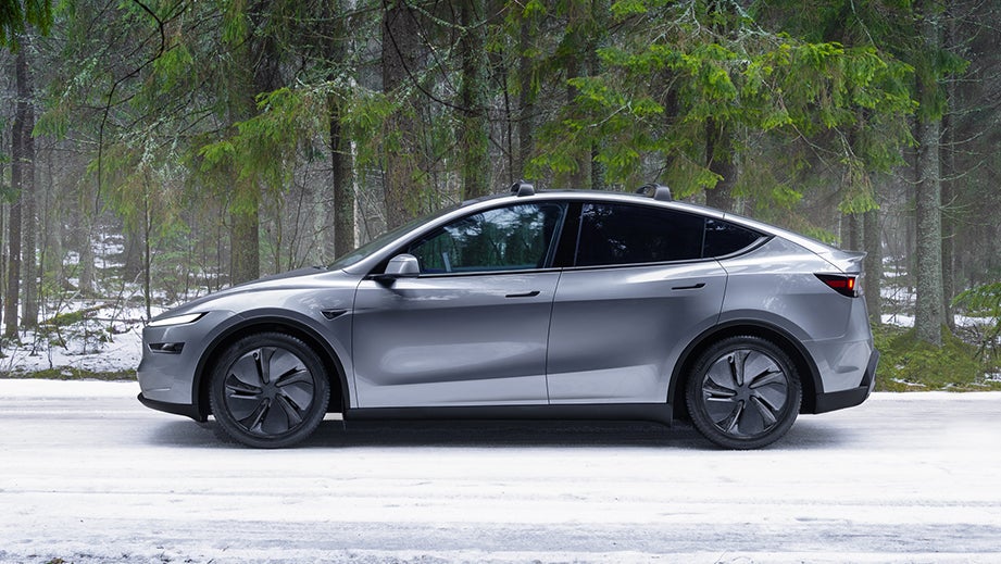 Tesla Model Y Images – Interior & Exterior Photos