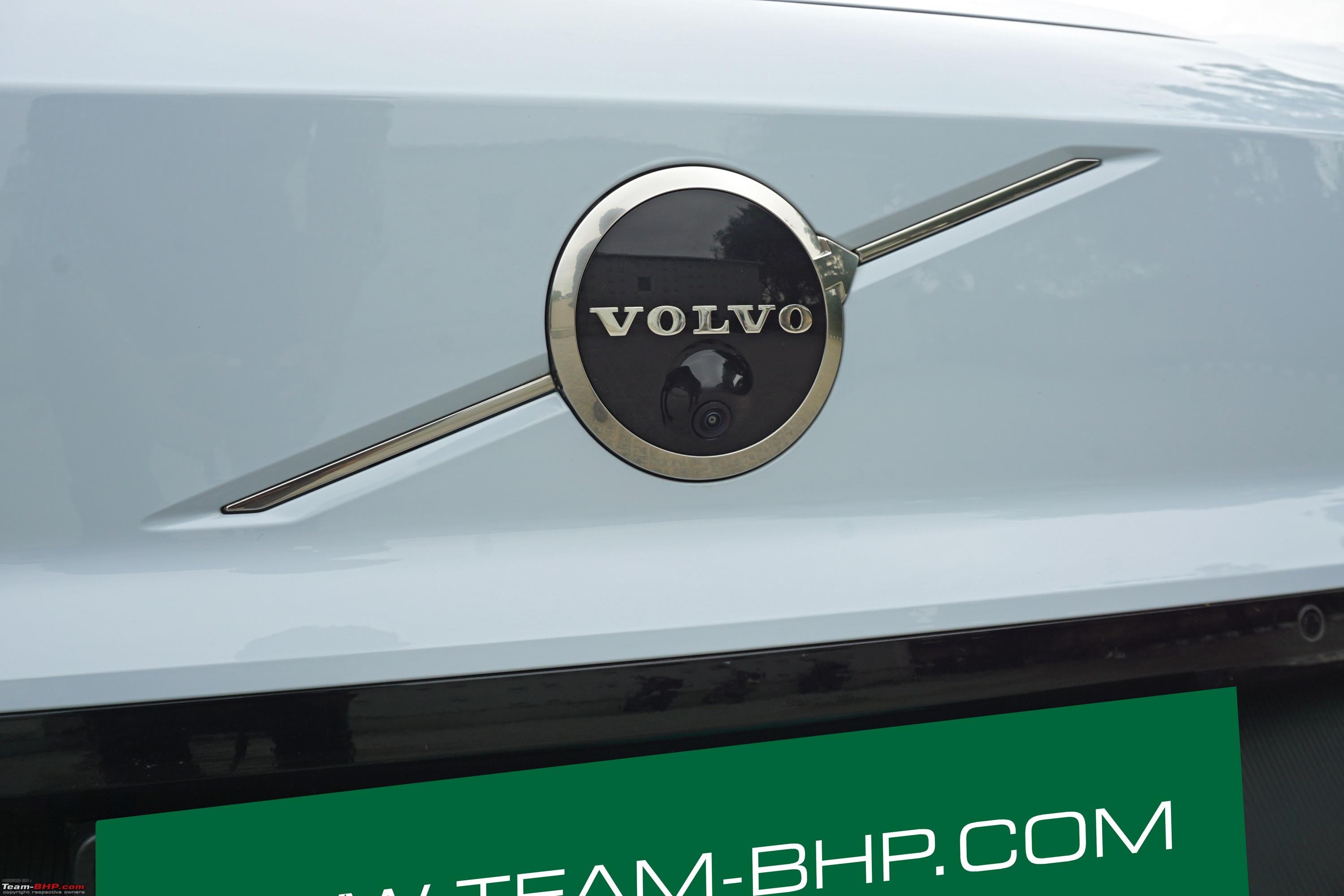 2025-volvo-ex30-exteriorerior-